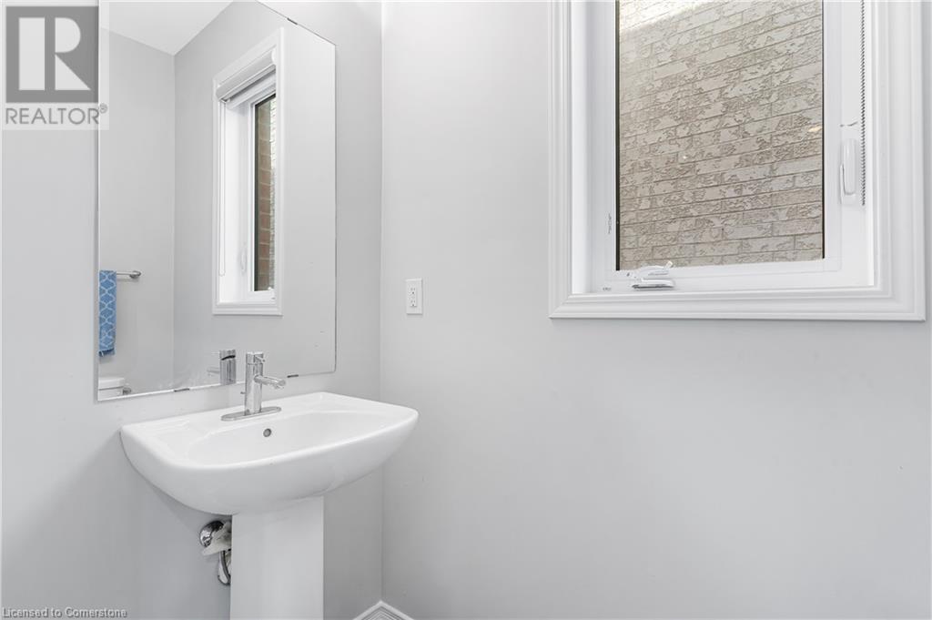 Property at 7 HARGROVE Way image 4