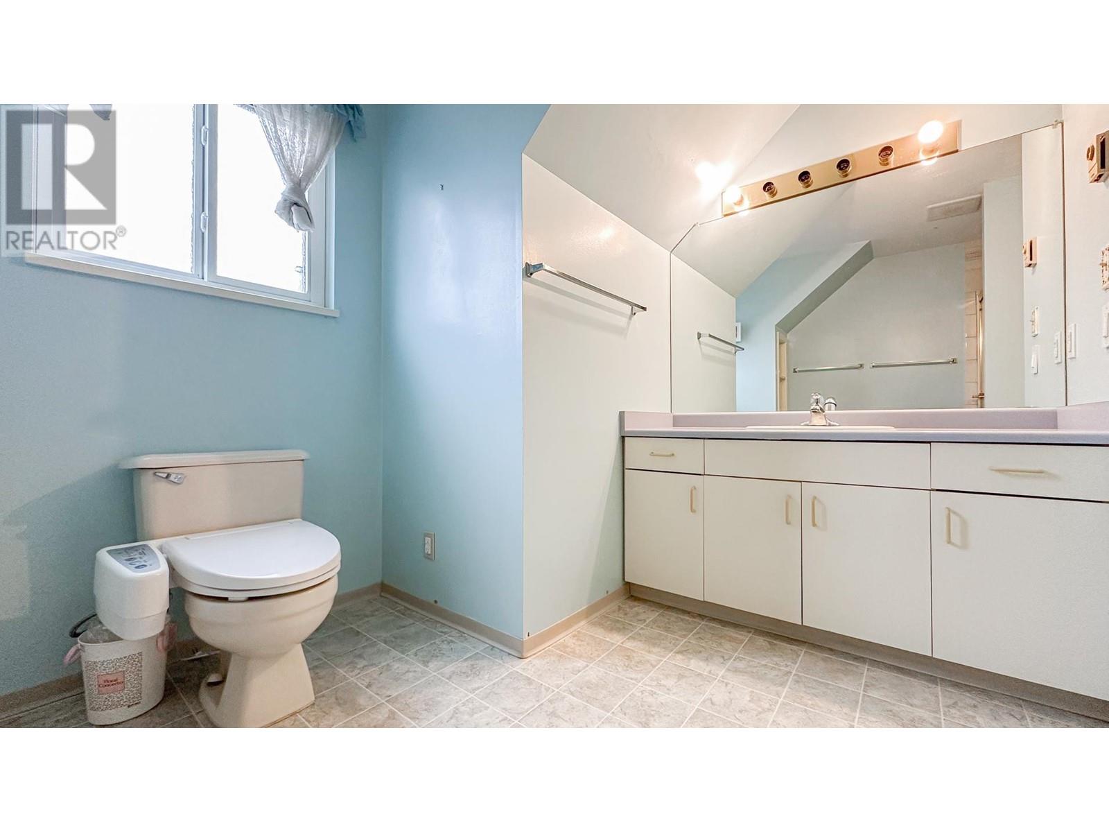75 2865 Glen Drive, Coquitlam, British Columbia  V3B 6Y8 - Photo 25 - R2981662