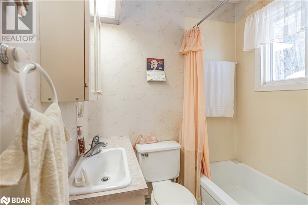 1859 Mcleod Drive, Severn Bridge, Ontario  P0E 1N0 - Photo 13 - 40697249