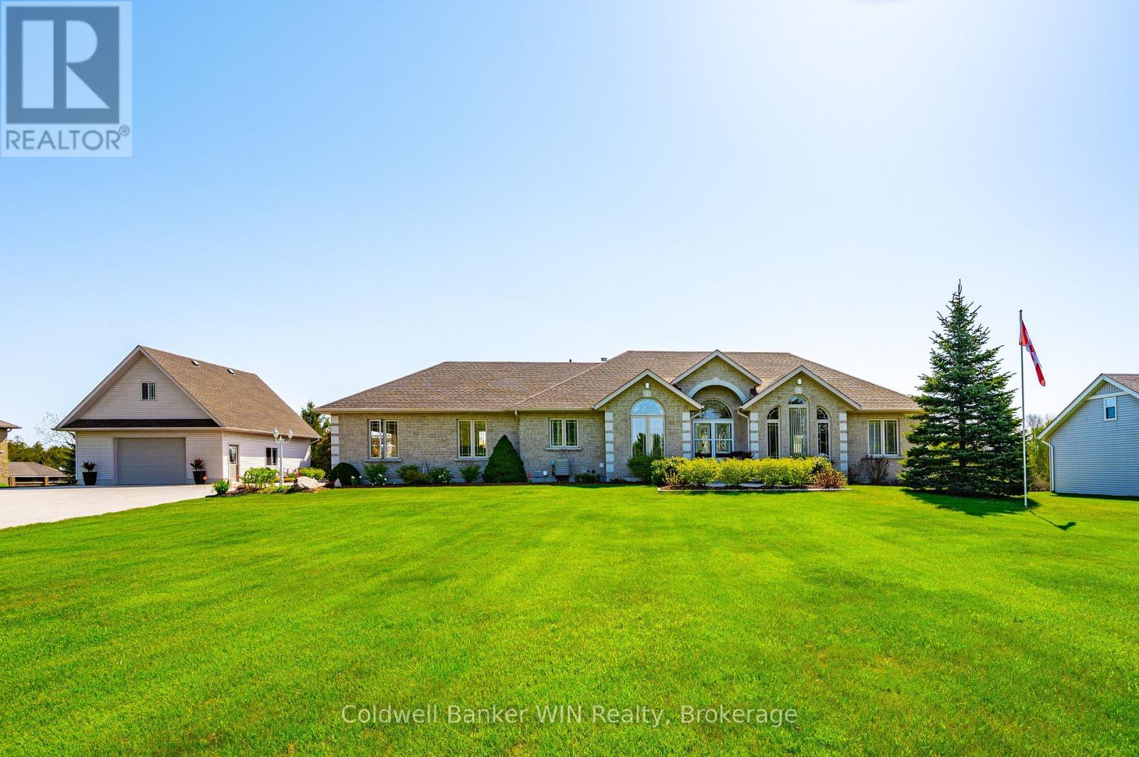 411317 Southgate Side Road 41, Southgate, Ontario  N0G 2L0 - Photo 2 - X12039796
