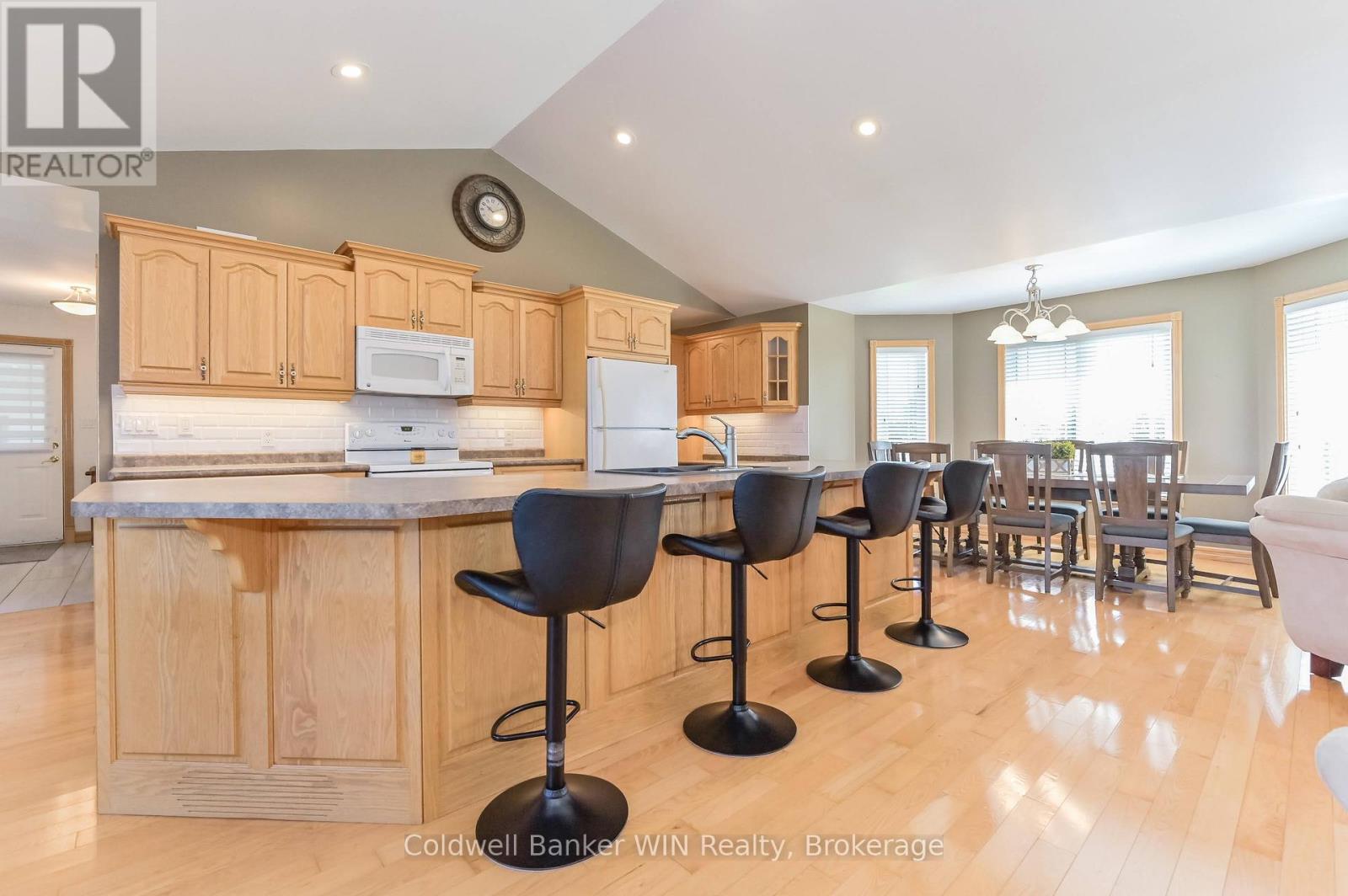 411317 Southgate Side Road 41, Southgate, Ontario  N0G 2L0 - Photo 7 - X12039796