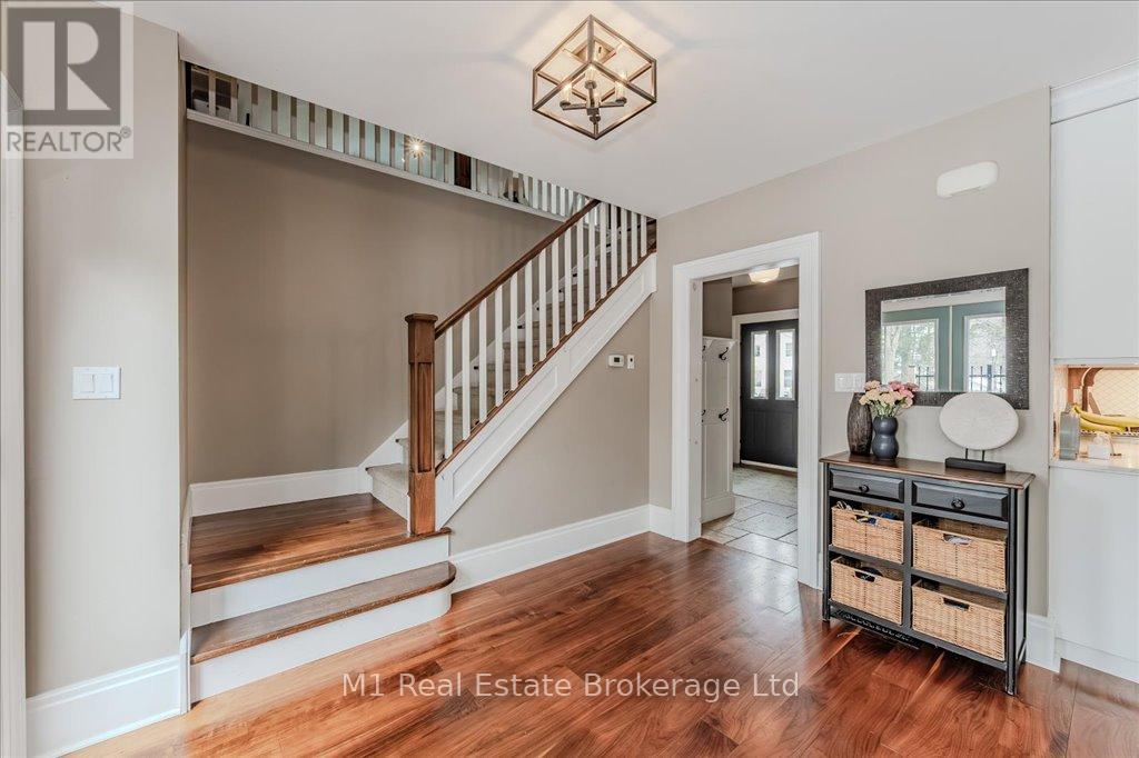 245 Hill Street W, Centre Wellington, Ontario  N1M 1G4 - Photo 17 - X12039804