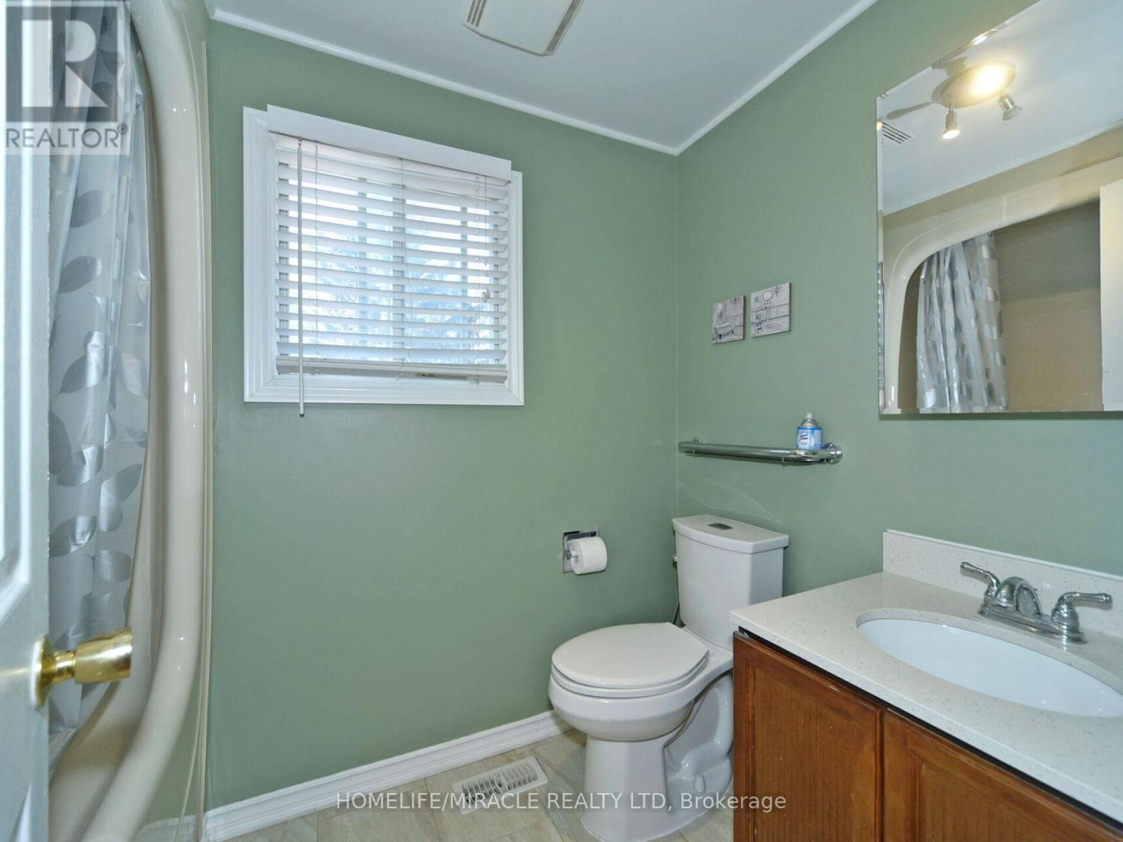 824 Crowells Street, Oshawa, Ontario  L1K 1X3 - Photo 28 - E12039711