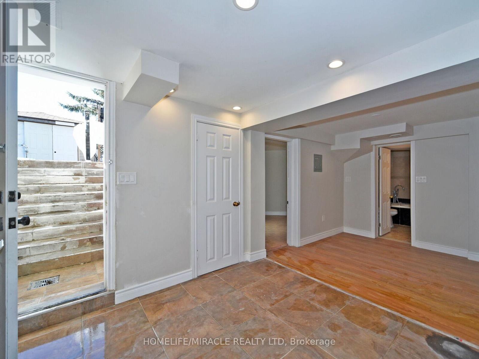 824 Crowells Street, Oshawa, Ontario  L1K 1X3 - Photo 41 - E12039711