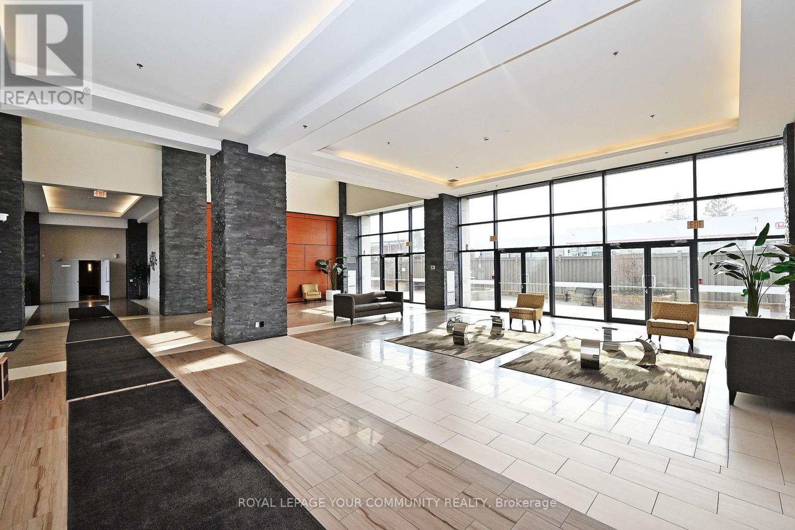 Property at 1018 - 12 WOODSTREAM BOULEVARD image 4