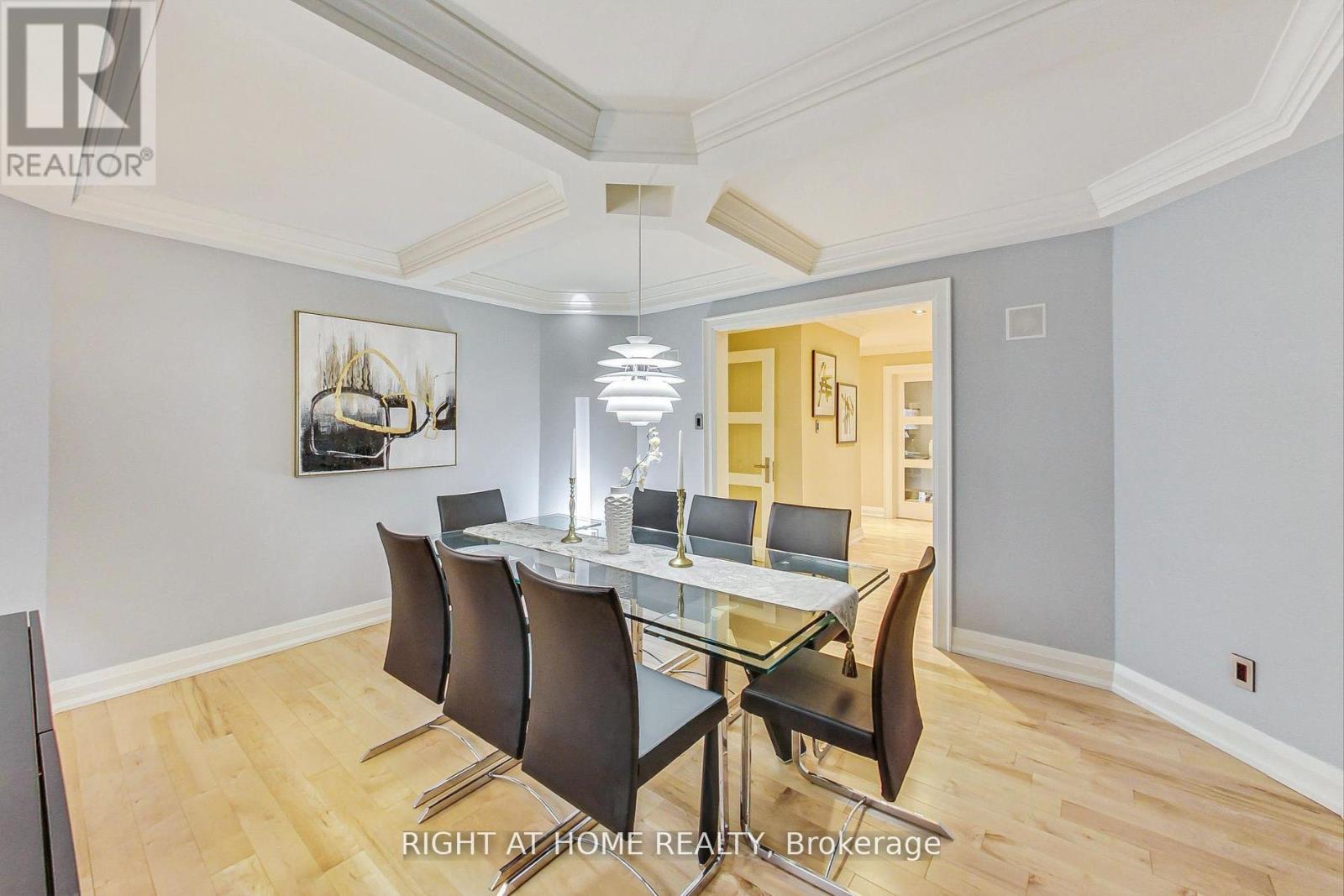 Property at 19 CANTEX COURT image 3