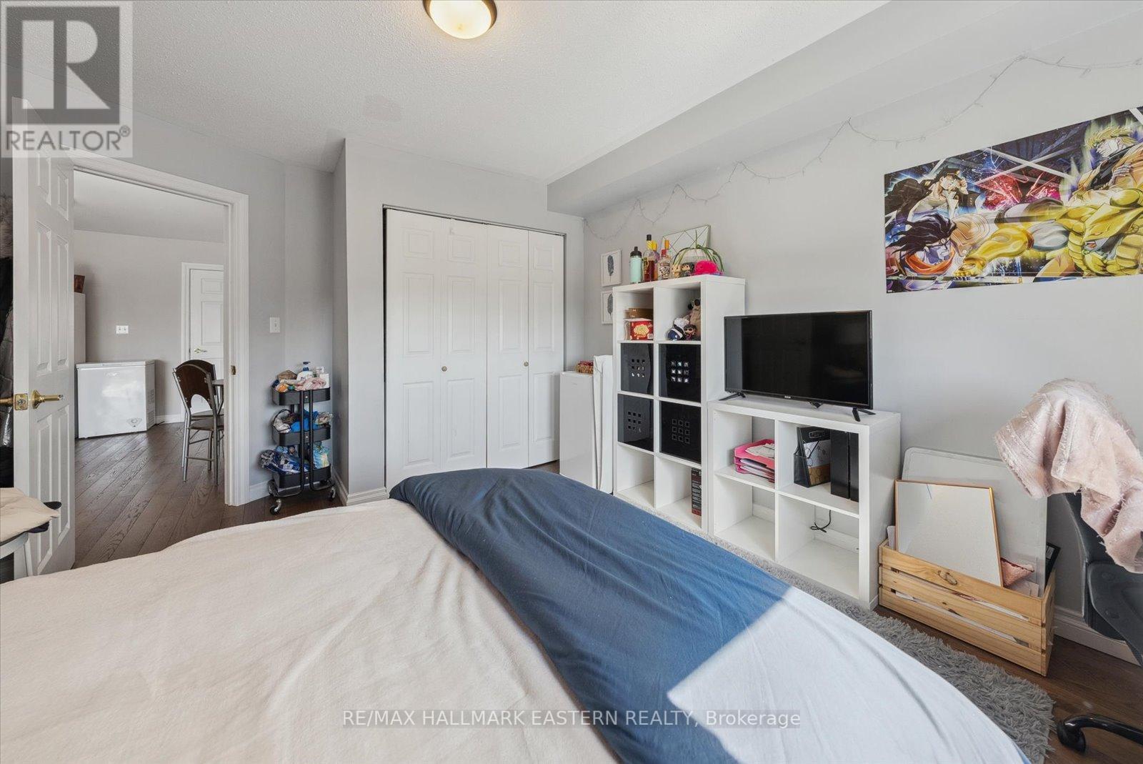 257 Tobin Court, Peterborough North, Ontario  K9H 7S7 - Photo 17 - X12040018