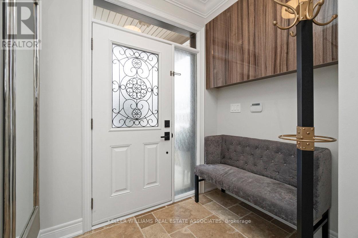 Property at 442 VALERMO DRIVE image 3