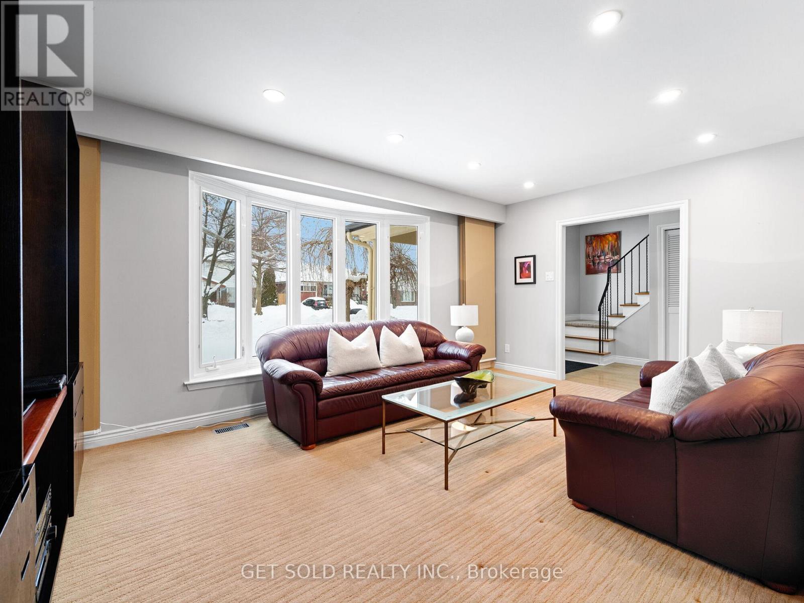 Property at 50 RINGWAY CRESCENT image 5