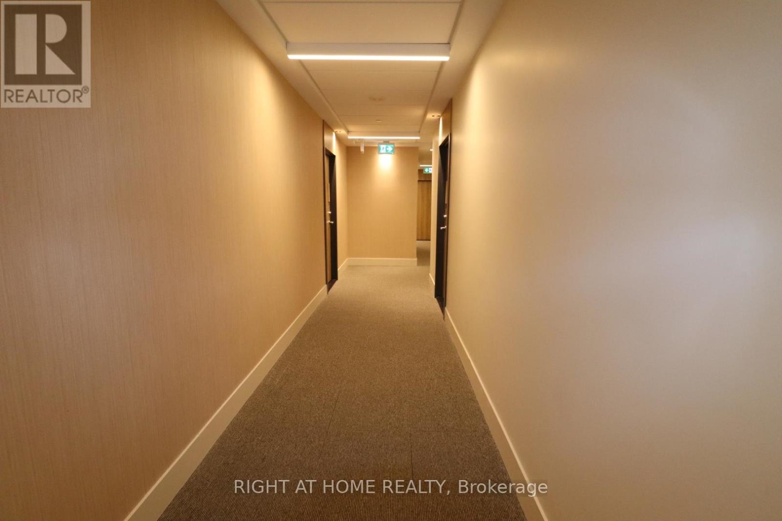 Property at 612 - 3100 KEELE STREET image 4
