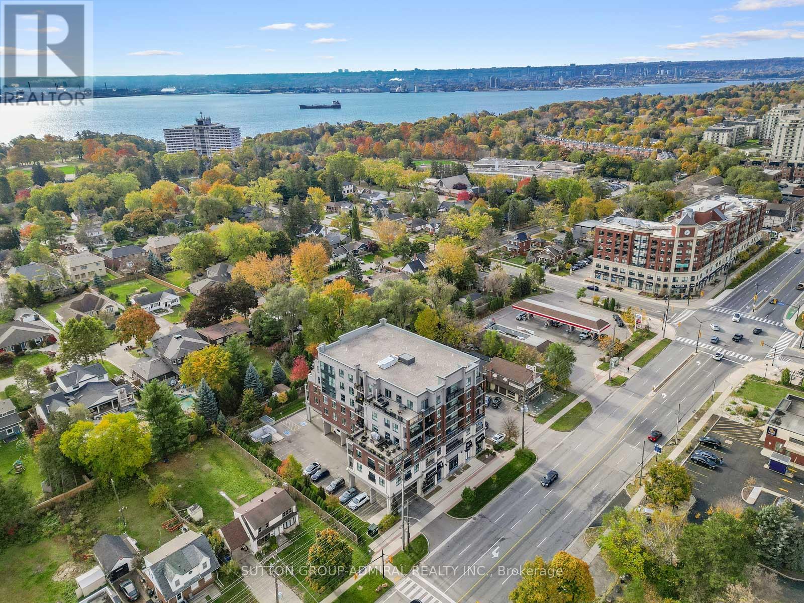 204 - 34 Plains Road E, Burlington, Ontario  L7T 0B9 - Photo 17 - W12039999