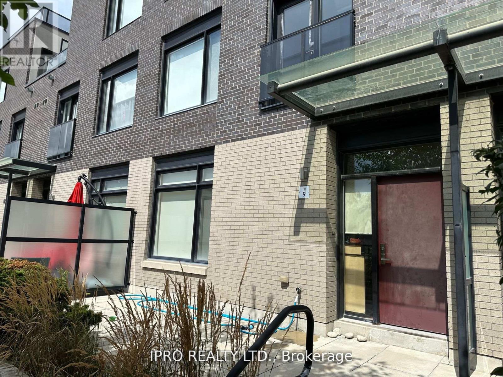 Property at 9 - 4020 PARKSIDE VILLAGE DRIVE image 2