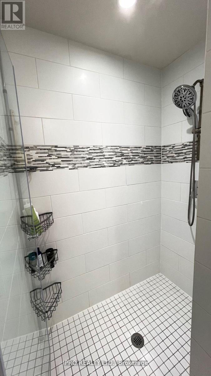 9 - 4020 Parkside Village Drive, Mississauga (City Centre), Ontario  L5B 0K2 - Photo 7 - W12040010