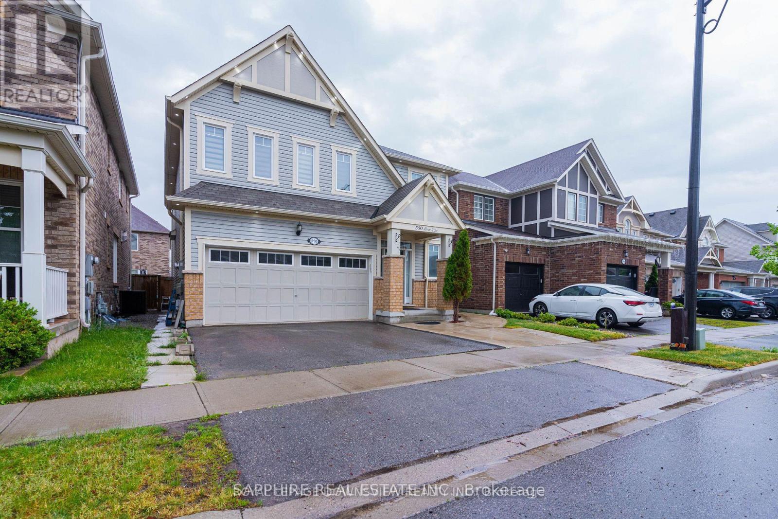 Property at 550 LEAR GATE image 1