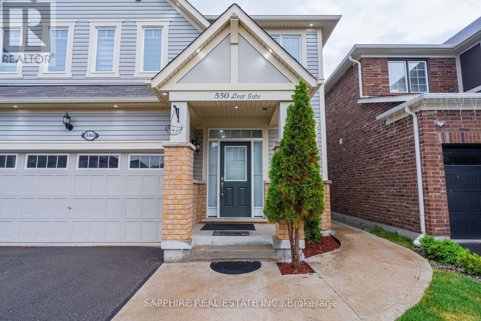 Property at 550 LEAR GATE image 2