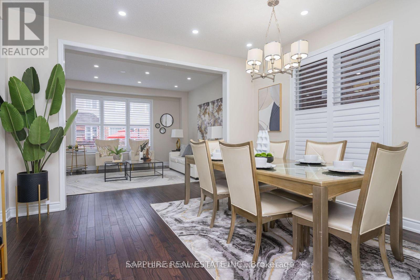 Property at 550 LEAR GATE image 5