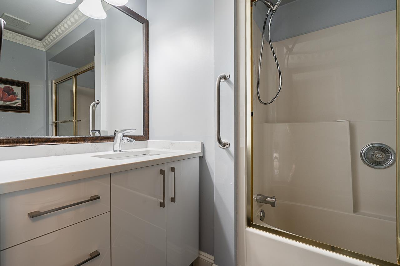 8941 143 Street, Surrey, British Columbia  V3V 7T2 - Photo 12 - R2976061