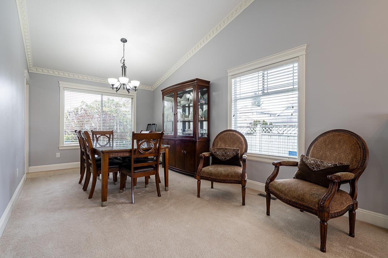 8941 143 Street, Surrey, British Columbia  V3V 7T2 - Photo 5 - R2976061