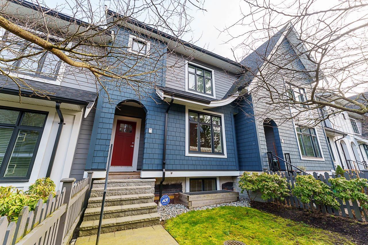 Property at 117 2853 HELC PLACE image 3