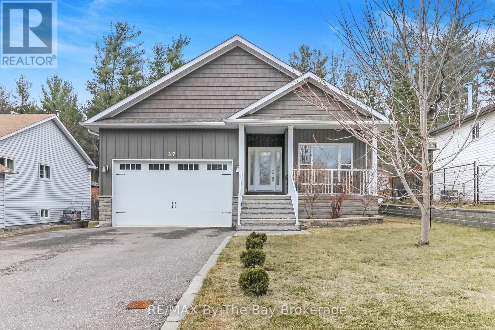 Property at 37 WESLEY AVENUE image 1