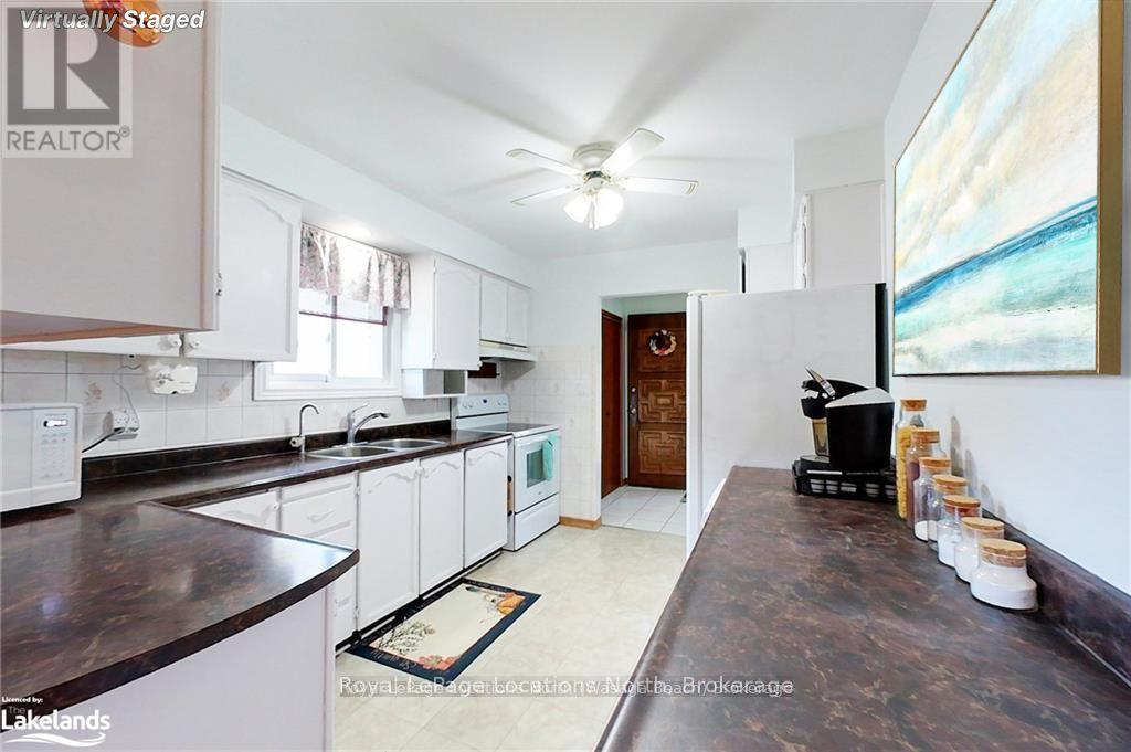 221 John Street, Clearview, Ontario  L0M 1S0 - Photo 12 - S12039807