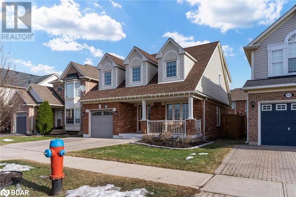 433 Trudeau Drive, Milton, Ontario  L9T 5K8 - Photo 2 - 40709985