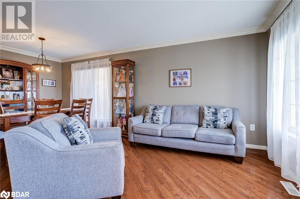 433 Trudeau Drive, Milton, Ontario  L9T 5K8 - Photo 8 - 40709985