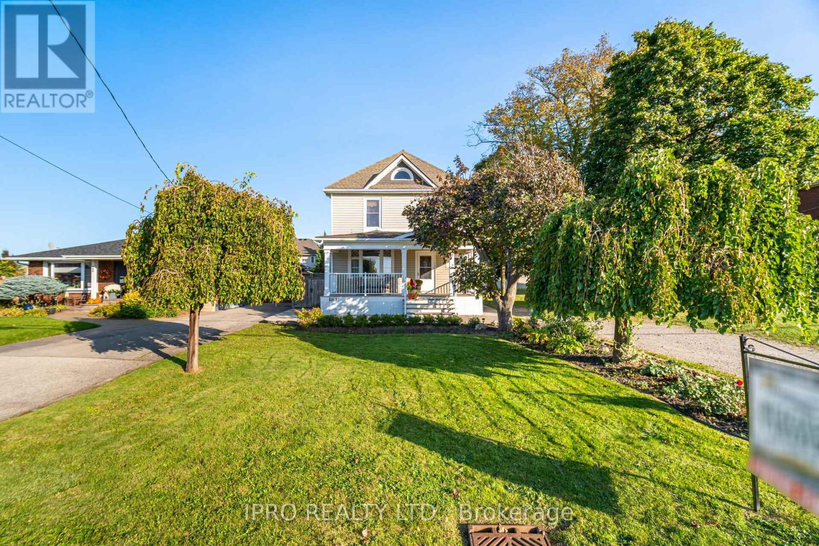 Property at 264 WINONA ROAD image 1