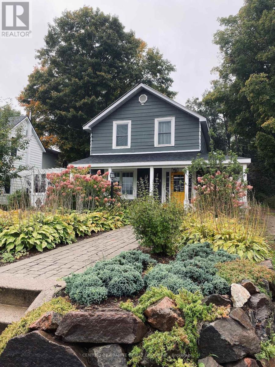 Property at 8 SHERBOURNE STREET N image 1