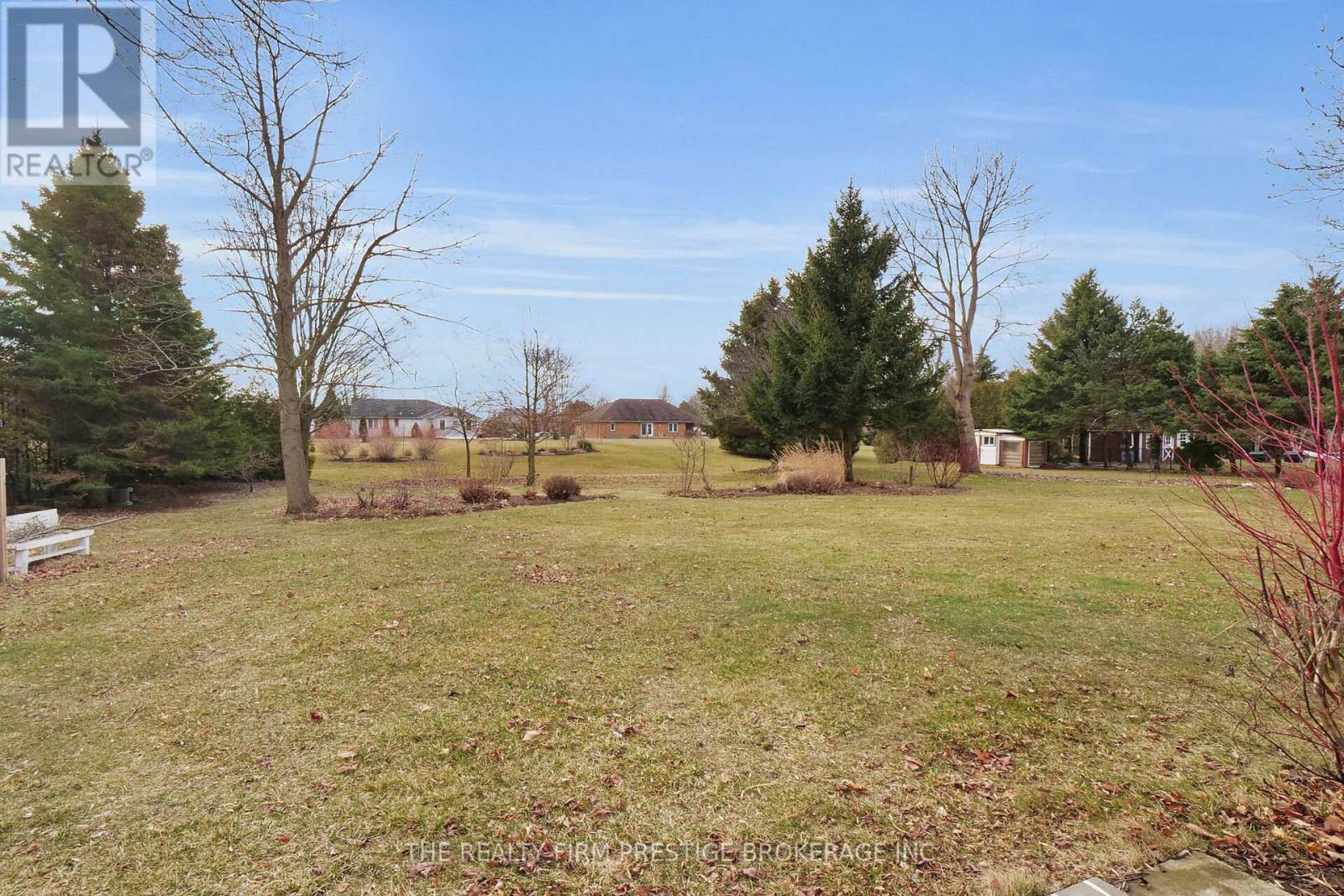 25189 Gray Line, West Elgin, Ontario  N0L 2P0 - Photo 30 - X12040091