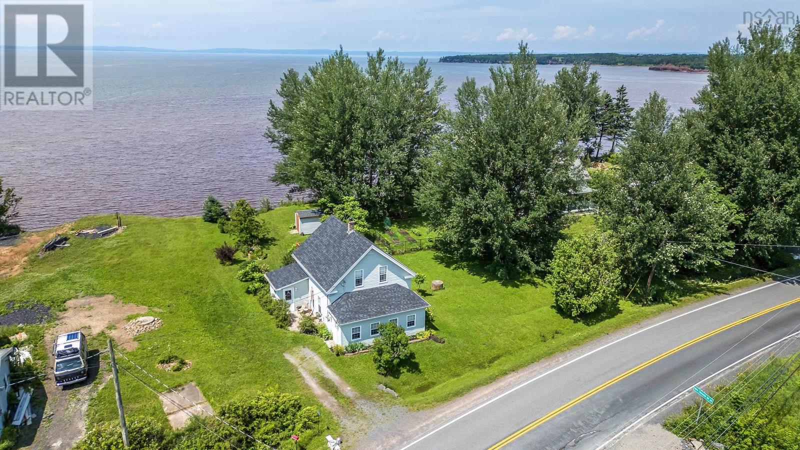 6339 Highway 215, cheverie, Nova Scotia