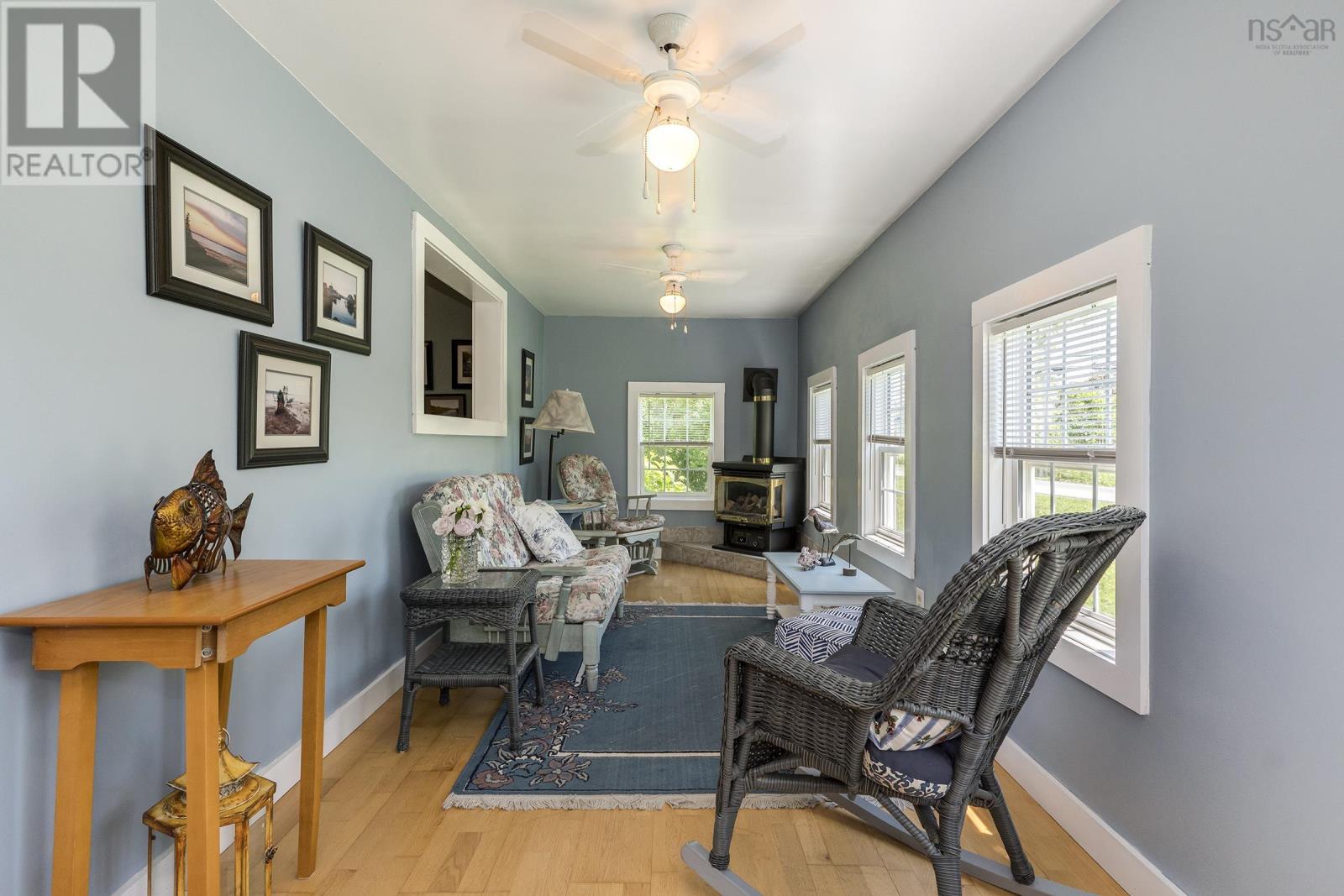 6339 Highway 215, Cheverie, Nova Scotia  B0N 2A0 - Photo 4 - 202505751