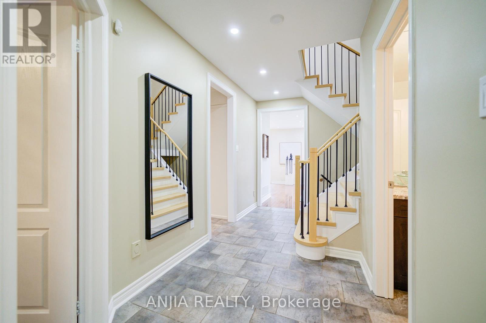 Property at 117 REDONDO DRIVE image 4