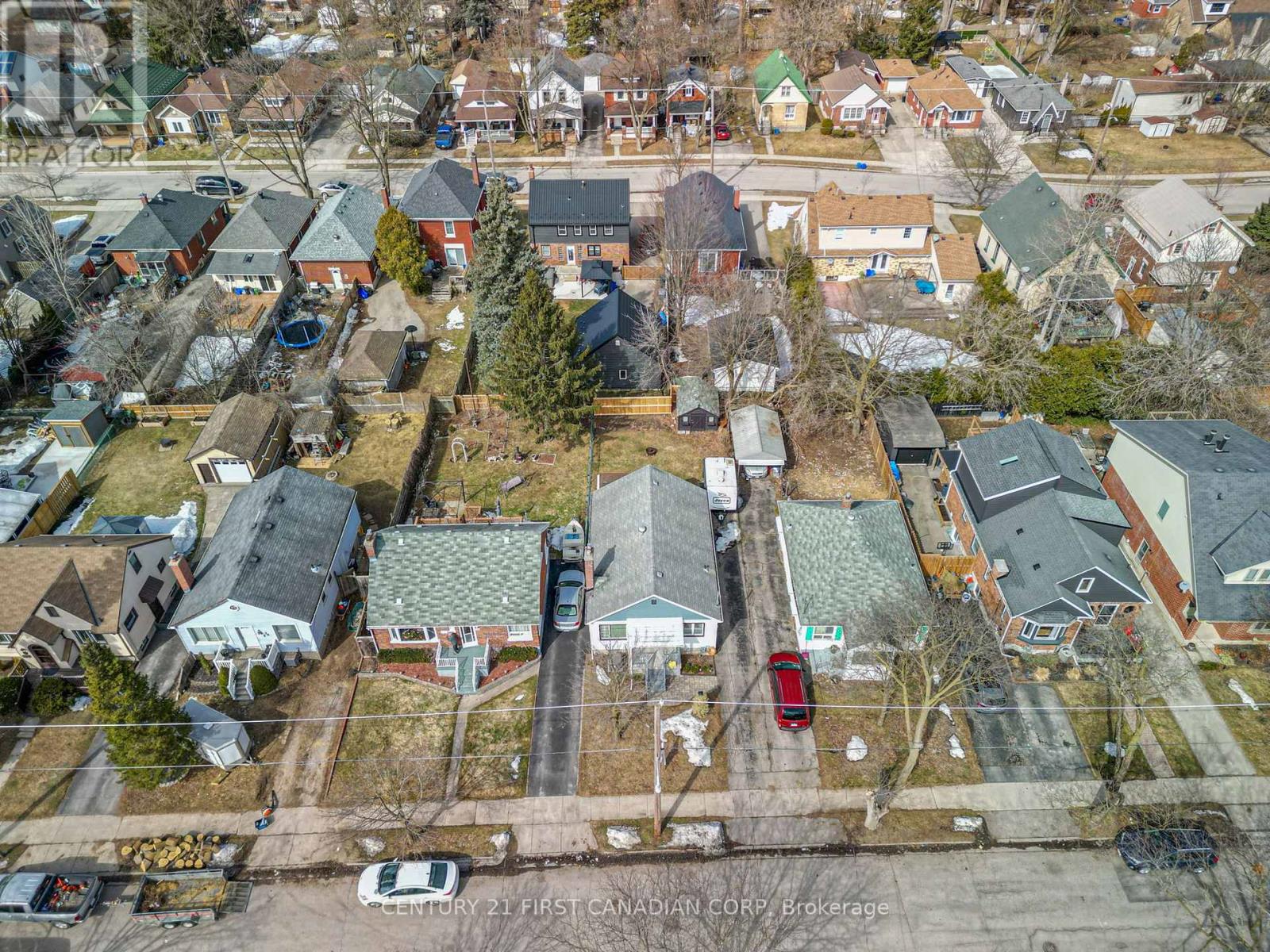 Photo 33 of 46 for 80 Eastman Avenue
