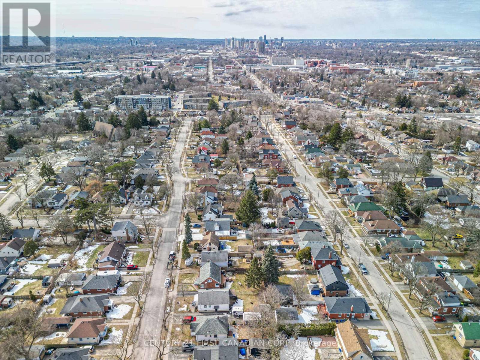 Photo 38 of 46 for 80 Eastman Avenue