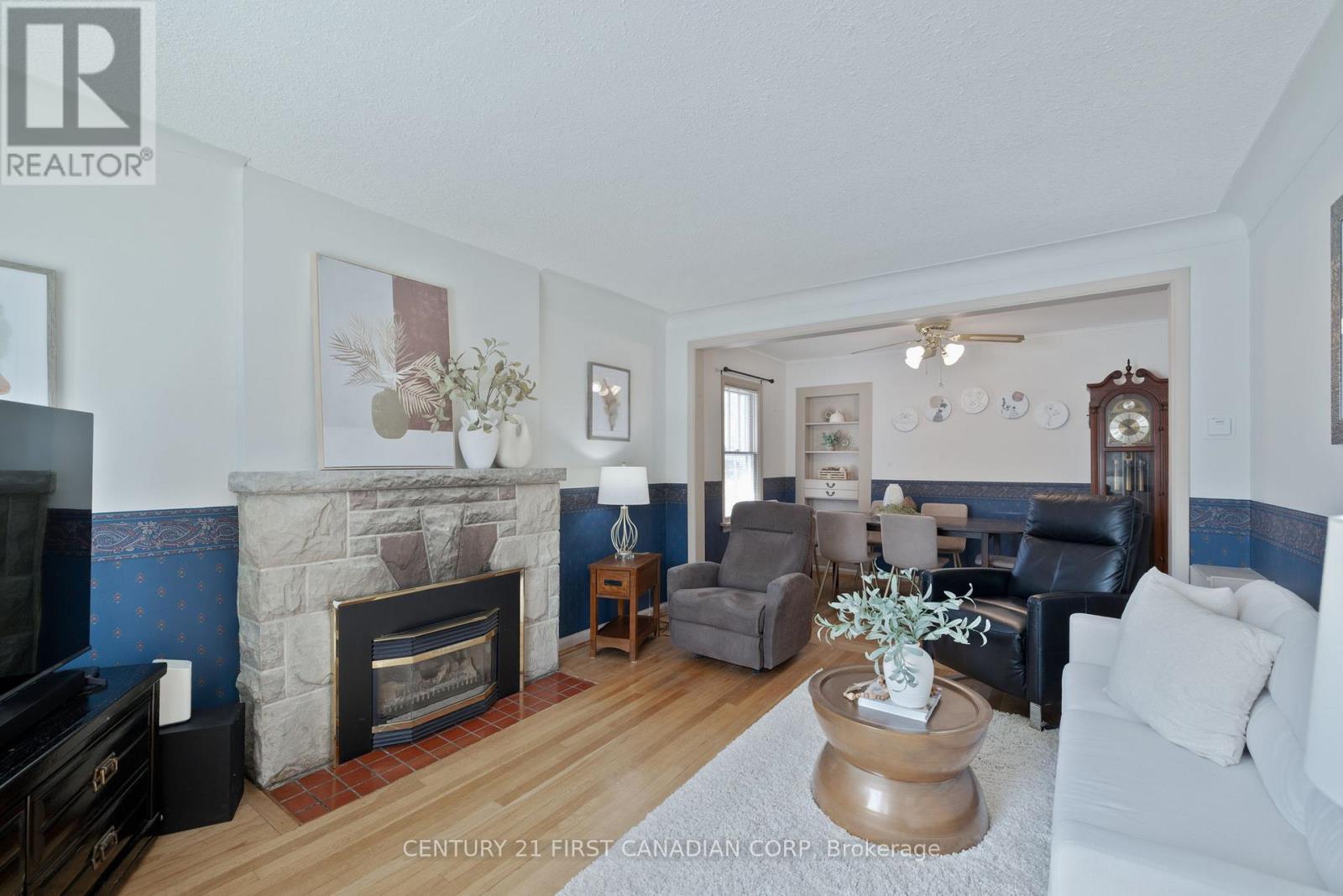 Photo 5 of 46 for 80 Eastman Avenue