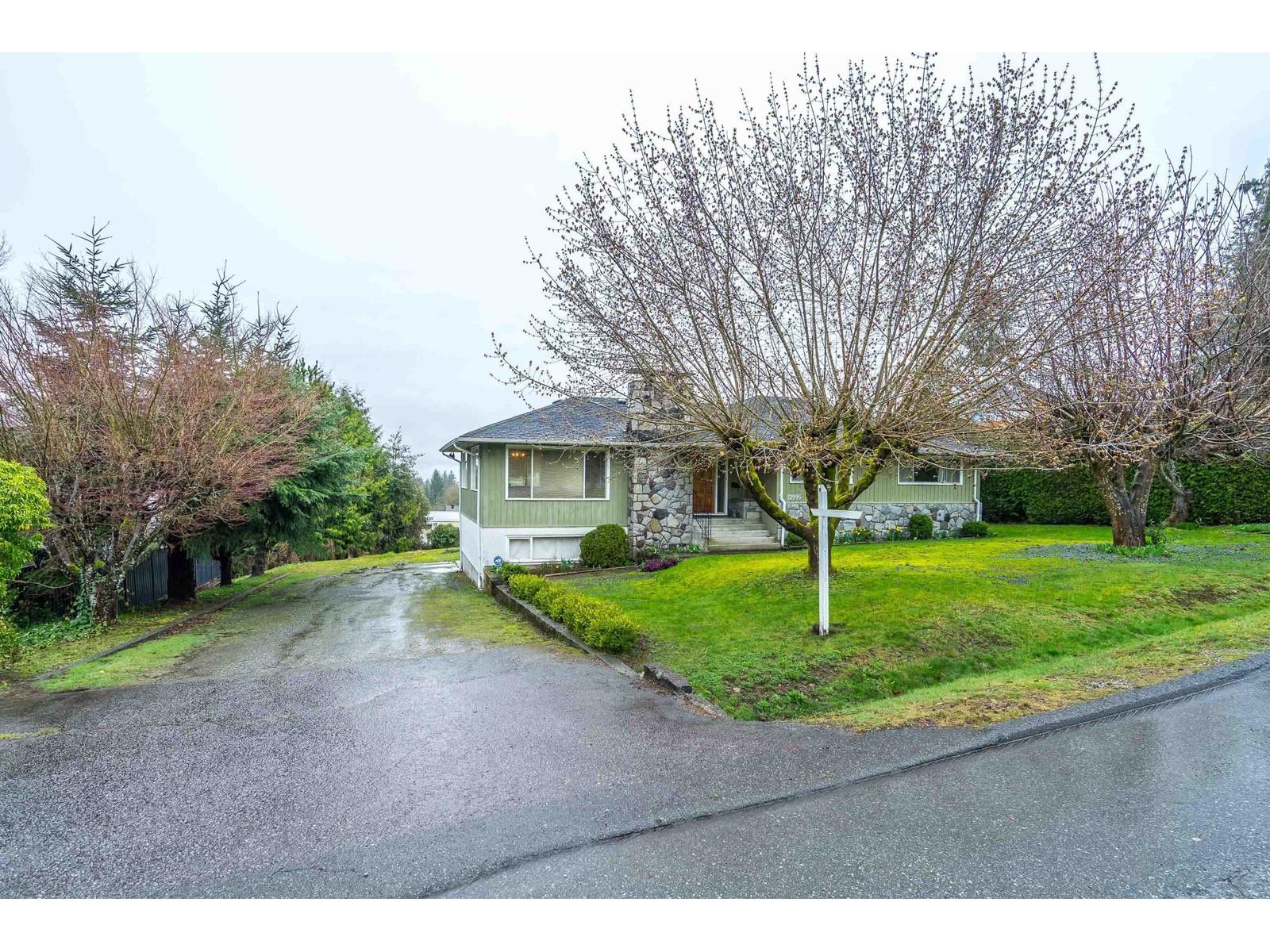 Property at 12995 110 AVENUE image 2