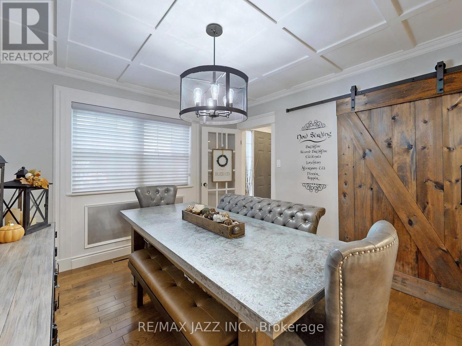 Property at 1633 CHARLES STREET image 5