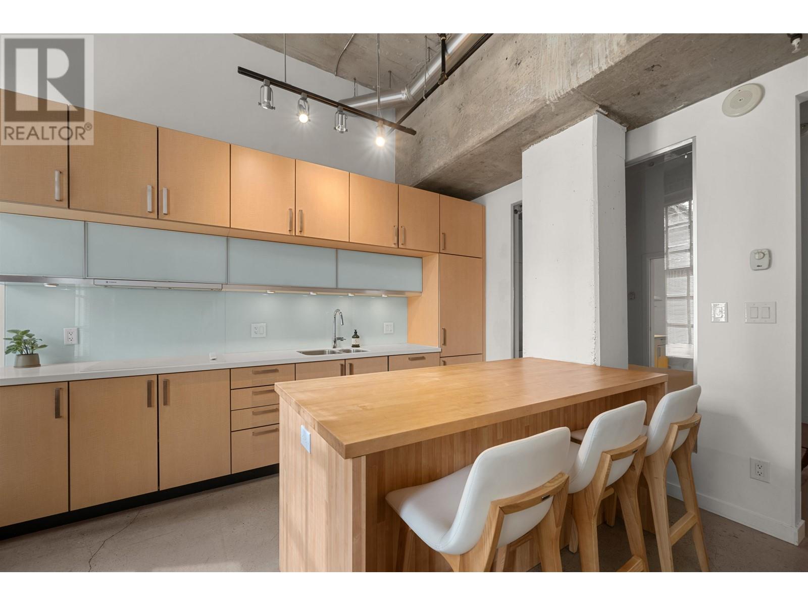 103 546 Beatty Street, Vancouver, British Columbia  V6B 2L3 - Photo 3 - R2981392