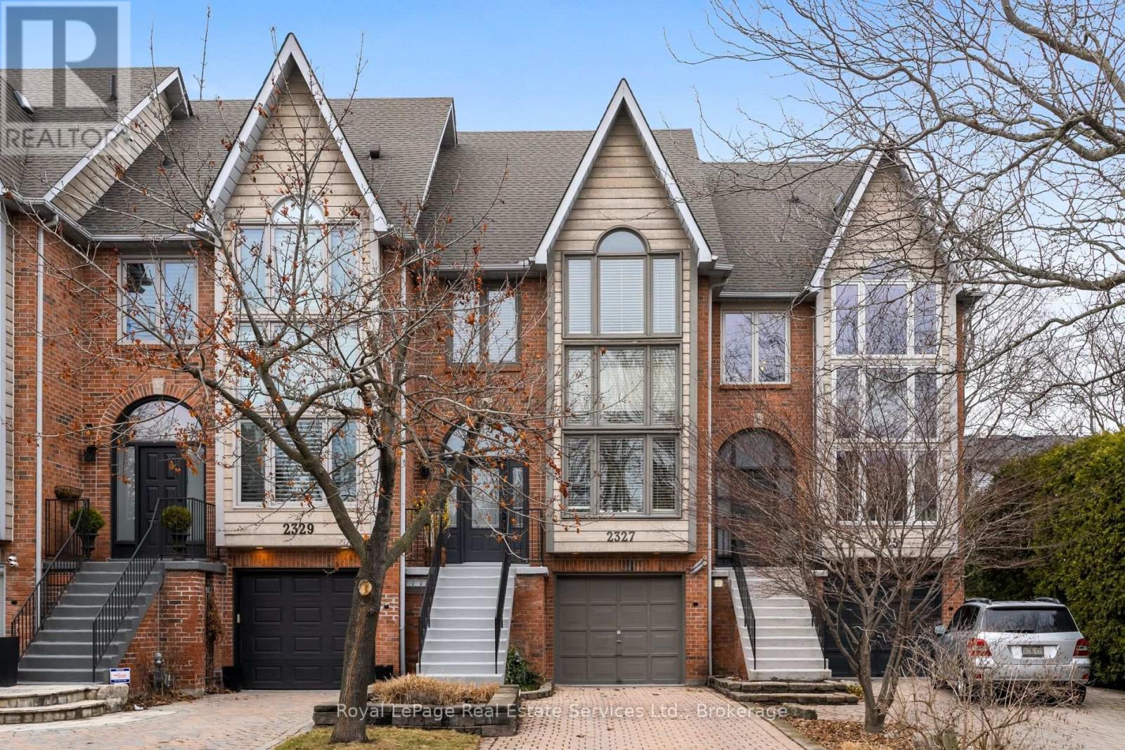 2327 MARINE DRIVE, Oakville, Ontario