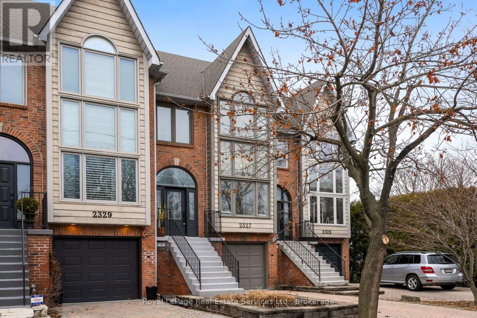 Property at 2327 MARINE DRIVE image 3