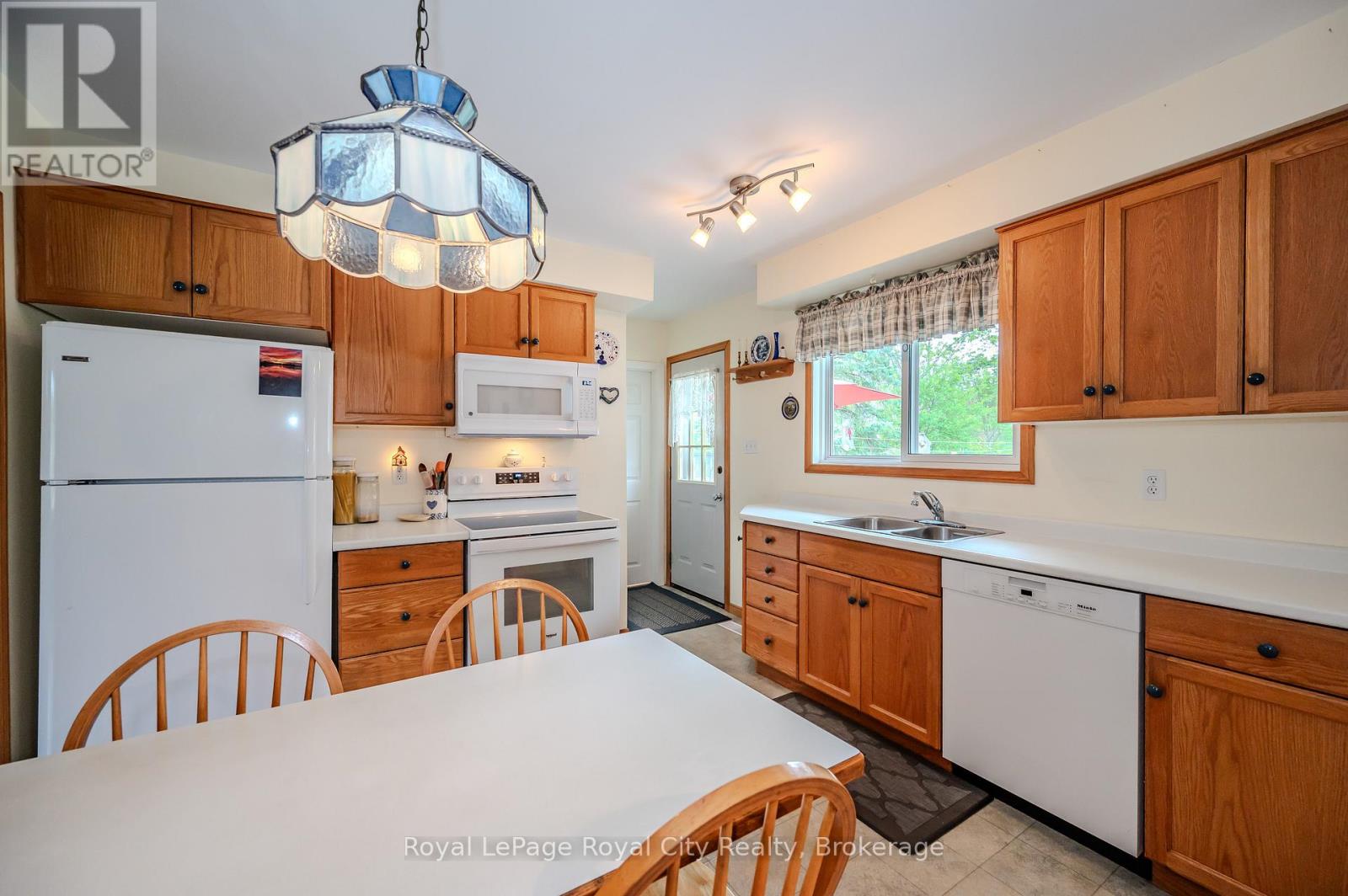 41 Ridgeway Avenue, Guelph, Ontario  N1L 1G8 - Photo 17 - X12040277