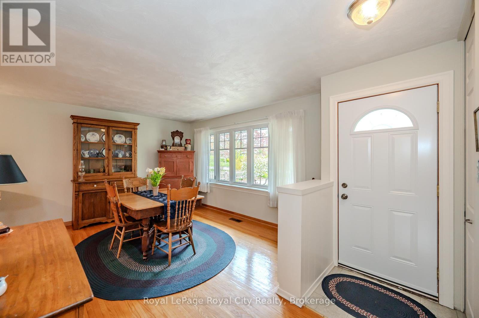 41 Ridgeway Avenue, Guelph, Ontario  N1L 1G8 - Photo 6 - X12040277
