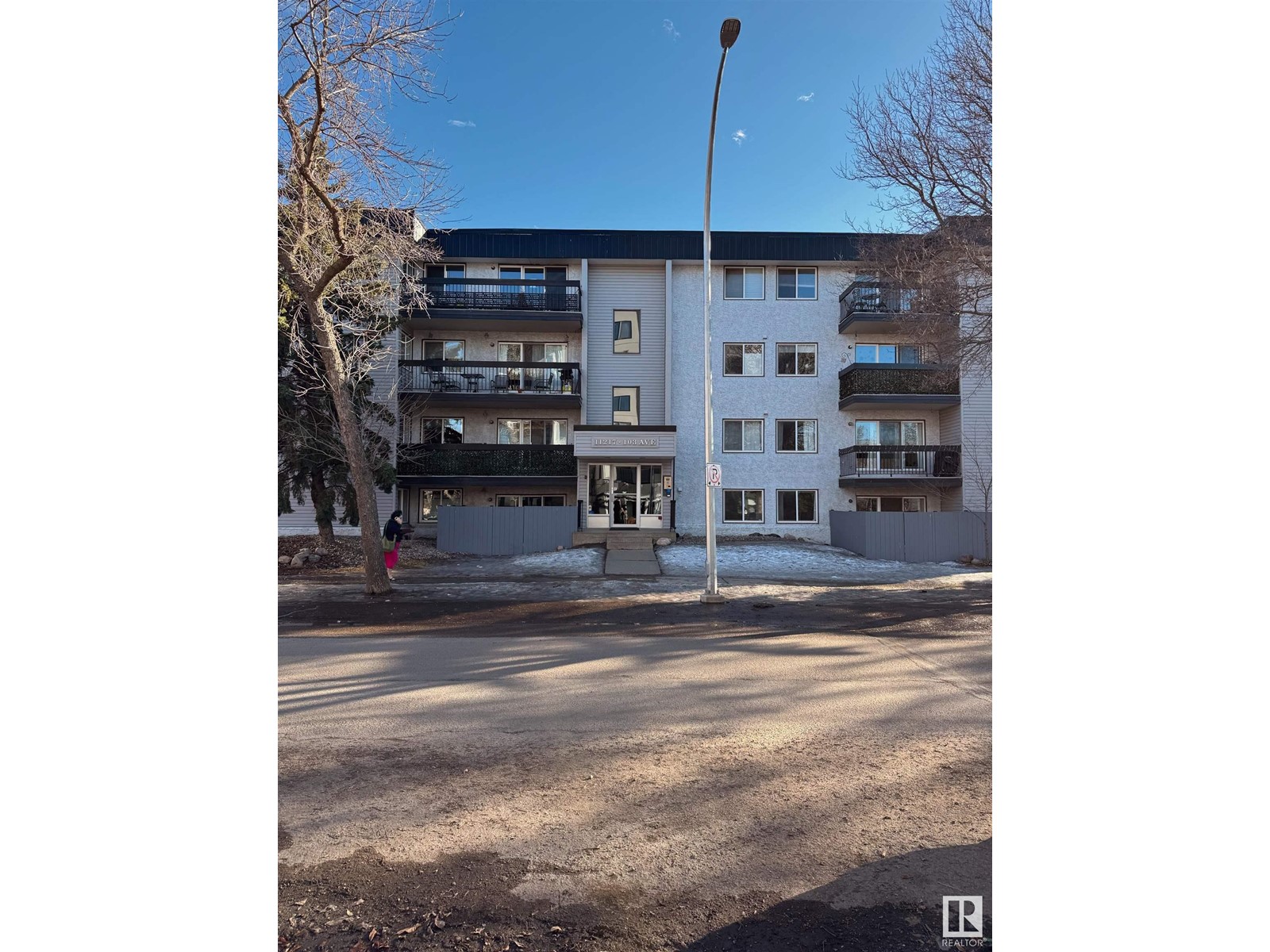 Property at #425 11217 103 AV NW image 1