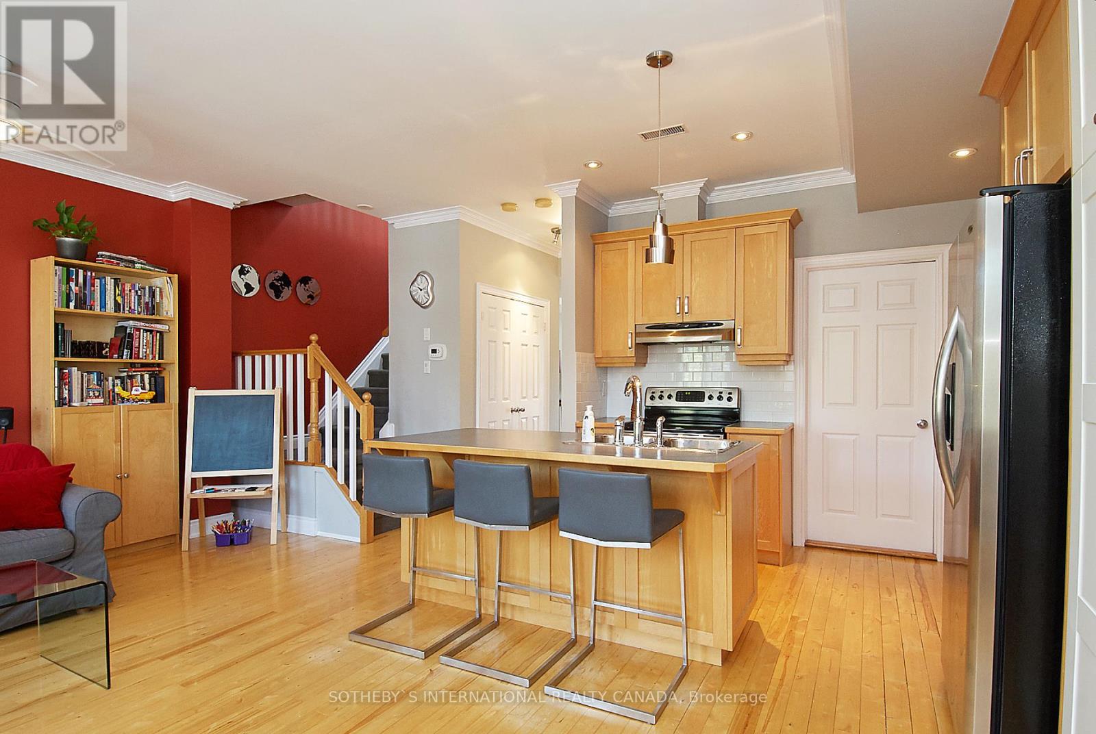 1019b College Street, Toronto, Ontario  M6H 1A8 - Photo 21 - C12040180
