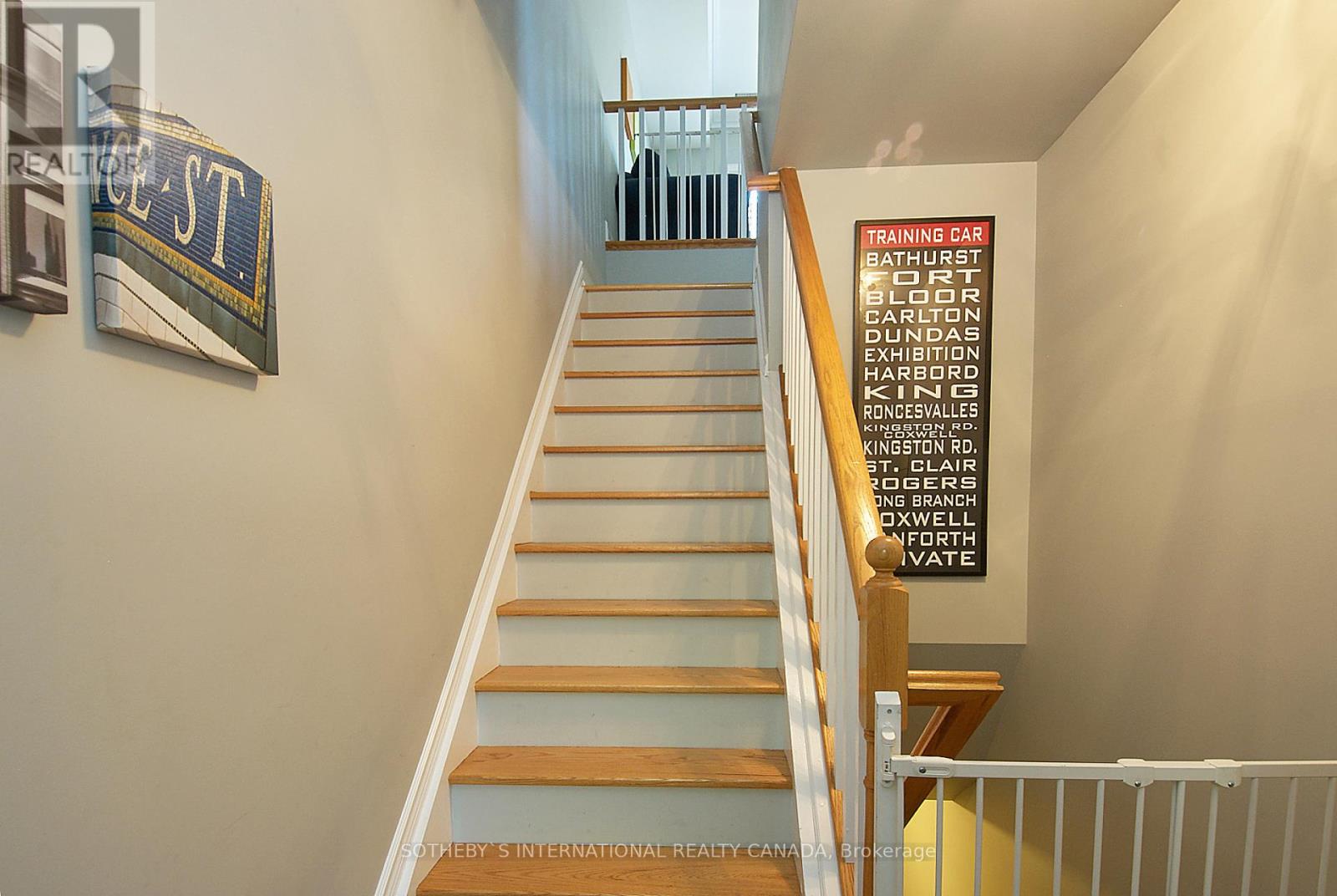1019b College Street, Toronto, Ontario  M6H 1A8 - Photo 6 - C12040180