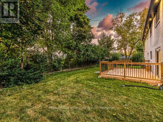 16 Ennismore Place, Toronto, Ontario  M2J 2A1 - Photo 25 - C12040199