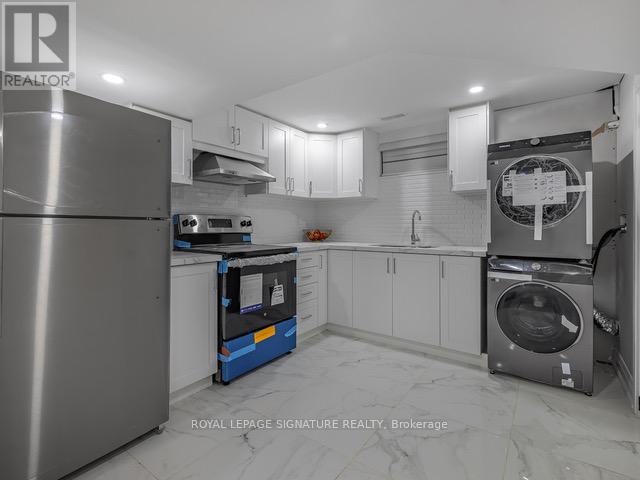 16 Ennismore Place, Toronto, Ontario  M2J 2A1 - Photo 35 - C12040199