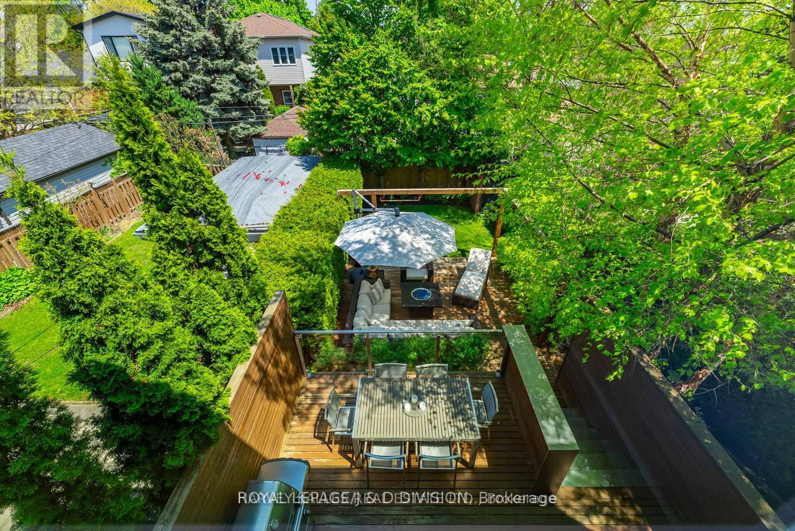 Property at 13 BARFIELD AVENUE image 4