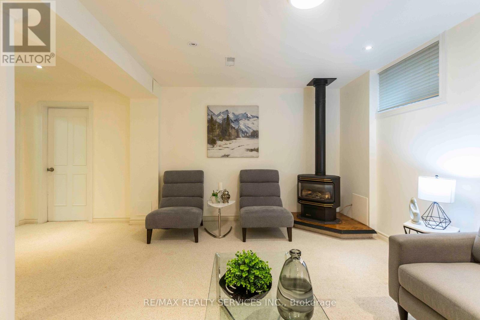 2150 Elmhurst Avenue, Oakville, Ontario  L6J 5G2 - Photo 32 - W12016524